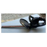 BLACK & DECKER ELECTRIC HEDGE TRIMMERS - GARAGE