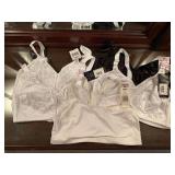 5 NEW SIZE 38D BRAS - 1 BLACK BALI, 4 WHITE (3 BALI, 1 HANES) - UP MASTER BED