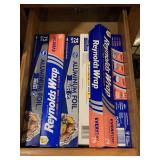 DRAWER LOT TO INCLUDE WAX PAPER, FOIL, SARAN WRAP & MORE - KITCHEN