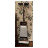 KENMORE HEAVY DUTY CLEANING MACHINE - DINETTE