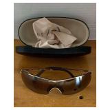 "MAUI JIM" POLARIZED PLUS SUNGLASSES IN CASE - CHECKOUT
