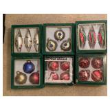 6 BOXES OF UNIQUE GLASS CHRISTMAS TREE ORNAMENTS - UP BED 1