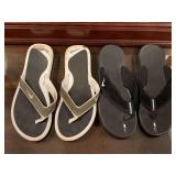 NIKE SANDALS SIZE 8 (GENTLY WORN) & NEW NIKE BLACK SANDALS SIZE 8 - UP MASTER BED