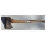 TRUE TEMPER LONG HANDLE AXE - GARAGE