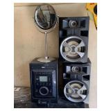 VINTAGE RCA WAV HOME AUDIO COMPACT AUDIO SYSTEM, 2 SPEAKERS & STAND UP MAKEUP MIRROR - GARAGE