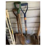 3 SHOVELS - SHED