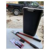 SEARS LONG HANDLE LOPPERS, NEW CRAFTSMAN PRUNERS, OTHER PRUNERS & FLIP TOP TRASH CAN - GARAGE