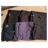 6 PAIR LADIES ATHLETIC PANTS (5 NIKE) - UP MASTER BATH