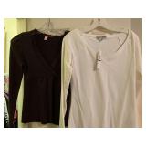 7 SIZE SMALL LADIES TOPS (2 NEW W/ TAGS) - UP BED 2 CLOSET