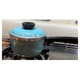 VINTAGE TURQUOISE CLUB ALUMINUM 6" COVERED SAUCEPAN - KITCHEN