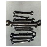 CONTAINER OF CRAFTSMAN COMBINATION WRENCHES - GARAGE