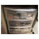 3 DRAWER PLASTIC STORAGE ROLLING ORGANIZER (ORGANIZER ONLY) 21" WIDE X 24" TALL X 16" DEEP ***SPECIAL PICKUP INSTRUCTIONS - UP MASTER CLOSET 2