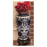 BEAUTIFUL VINTAGE CHINESE BLUE/WHITE PORCELAIN 14" TALL VASE WITH GOLD TRIM ON CARVED ROSEWOOD STAND - DEN