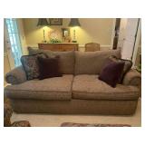 THOMASVILLE NICE UPHOLSTERED SOFA WITH PILLOW BACKS & 4 THROW PILLOWS 90" LONG X 38" DEEP X 31" TALL ***SPECIAL PICKUP INSTRUCTIONS - DEN