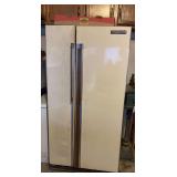 OLDER MODEL HOTPOINT SIDE BY SIDE REFRIGERATOR/FREEZER WITH ICE MACHINE (WORKS) - GREAT FOR GARAGE 33" WIDE X 67" TALL X 29" DEEP ***SPECIAL PICKUP INSTRUCTIONS - GARAGE