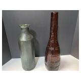 Decorative glass bottles, two pieces, see pictures for details.