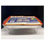 10 Pc party kit, portable chafing unit, still in original packaging, see pictures for details.