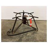 Gas cooker stand with hose attachment and regulator, see pictures for details.