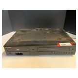 Samsung VHS and DVD player, powers up, see pictures for details.