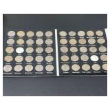 US quarter collection, two pieces are missing, see pictures for details.