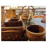 Small basket assortment, see pictures for details.