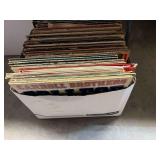 Assorted vintage albums, see pictures for details.