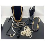 Assorted ladies beaded necklaces, see pictures for details.