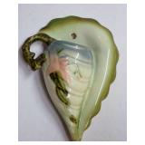 Hull Pottery Leaf Wall Pocket