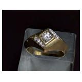 10k Gold cz Ring Size 11 - 5.24 Grams