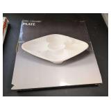 FINE CERAMIC SERVING PLATE IN ORIGINAL BOX
