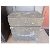 MID-CENTURY US MILITARY (LIKELY WW II AIR FORCES) FOOD TRAY GALLEY / WARMER