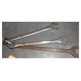 3 PC COMBO WRENCHES (2) 7/8" & (1) 1"
