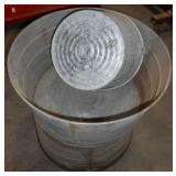(3) WASH TUBS (2) 1GAL (1) SM