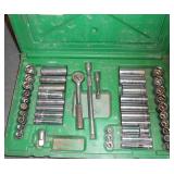 1/4" DRIVE S-K RATCHET/SOCKET SET COMPLETE