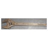 18" WRIGHT ADJUSTABLE WRENCH