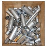 3/8" DRIVE RATCHET, PULL HANDLE, SWIVEL , SAE & METRIC SOCKETS (52) PCS