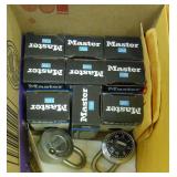 (11) MASTER  LOCKS