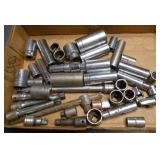 1/2" DRIVE SET, PULL HANDLE W/ SAE & METRIC SOCKETS (40) PCS