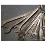 9 PC COMBO WRENCH SET 1/4"-1 1/16"