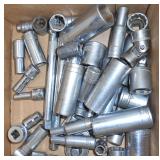 3/8" DRIVE RATCHET W/ SAE & METRIC SOCKETS (43) PCS