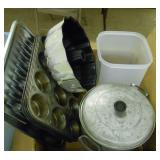 VARIOUS COOKING UTENSILS, CONTAINERS, BUNDT PAN, COOKBOOKS, SPRING FORM PAN, PITCHERS, STRAINERS