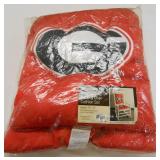GA BULLDOGS SEAT CUSHION, CLOCK, TRASHCAN