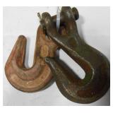 QUANTITY OF ASSORTED HOOKS
