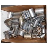 1/2" DRIVE W/RATCHET, SAE & METRIC SOCKETS & EXTENSIONS (37) PCS