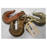 QUANTITY OF ASSORTED HOOKS
