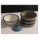 BR3… Vintage/antique stoneware crock, also includes a vintage enamelware bowl, see pictures for details.
