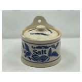 KIT… Vintage/antique salt cellar with lid, believed to be German made, see pictures for details.