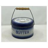 KIT… Lovely vintage blue and white butter crock with lid and handle, has an embossed cow motif, see pictures for details.