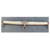Antique Single tree yoke, see pictures for details.
