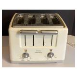 LR… Hamilton Beach four slot toaster, powers up, see pictures for details.